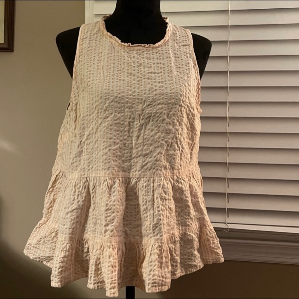 Universal Threads Seersucker Babydoll Top